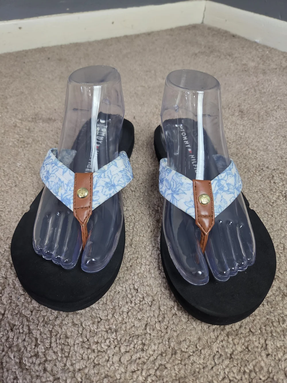 Tommy Hilfiger Blue Floral Thong Sandals with Brown Trim